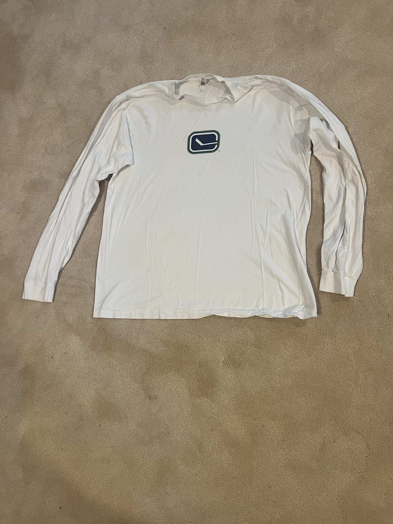 Vancouver Canucks T-Shirts Size L - photo 5