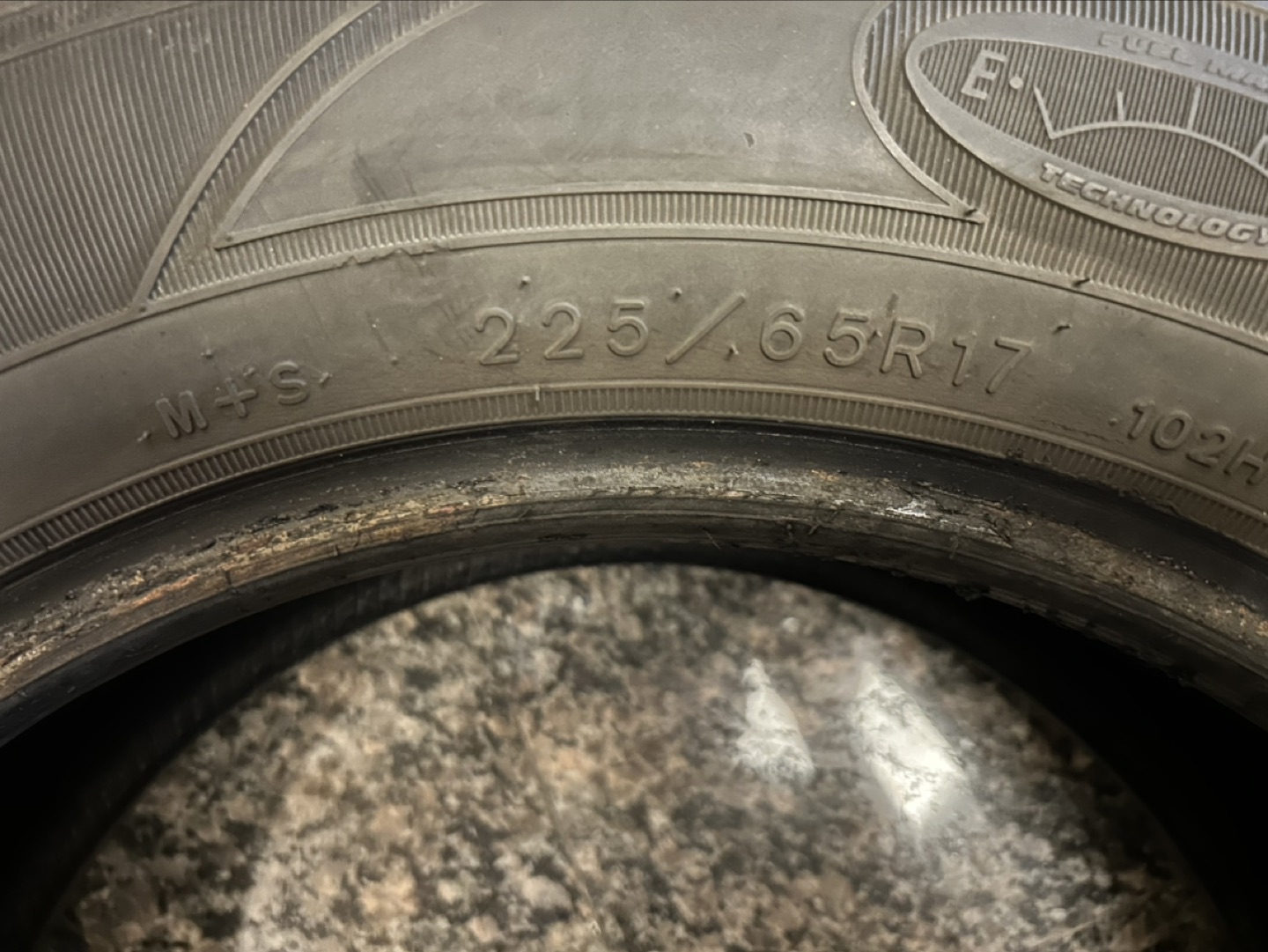 Goodyear Used Tires 225/65/17 image indicator(4)