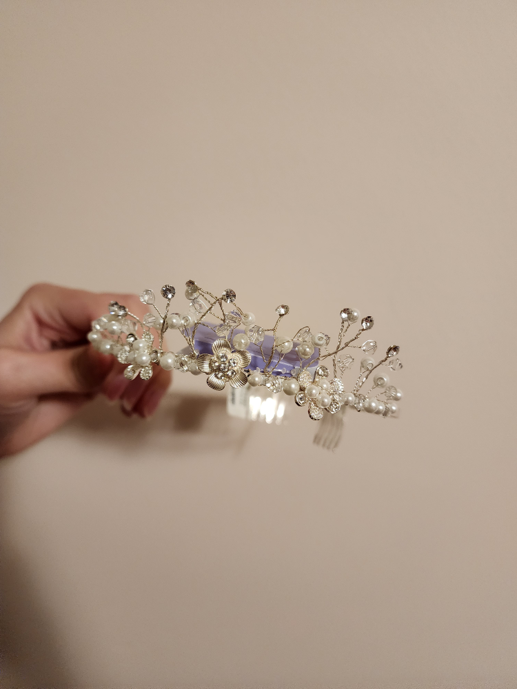 Flower & Pearl Tiara Hair Accessory image indicator(2)
