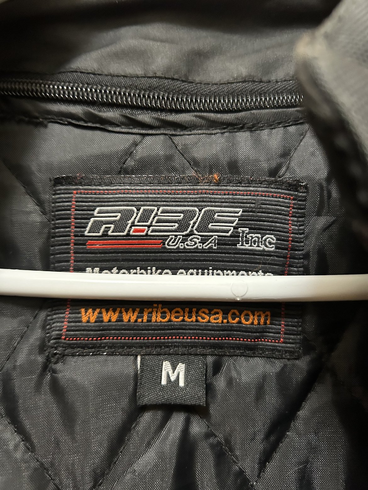 Ladies motorcycle jacket image indicator(3)