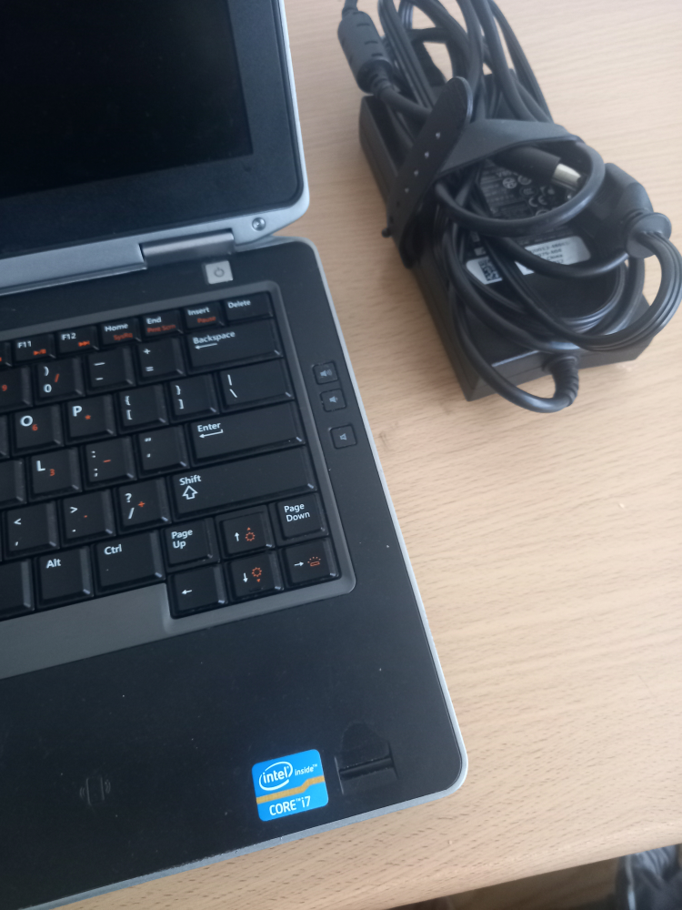 I7 Dell laptop - photo 3