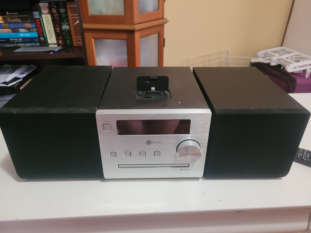 CD Player with Bluetooth capabilities - photo 4