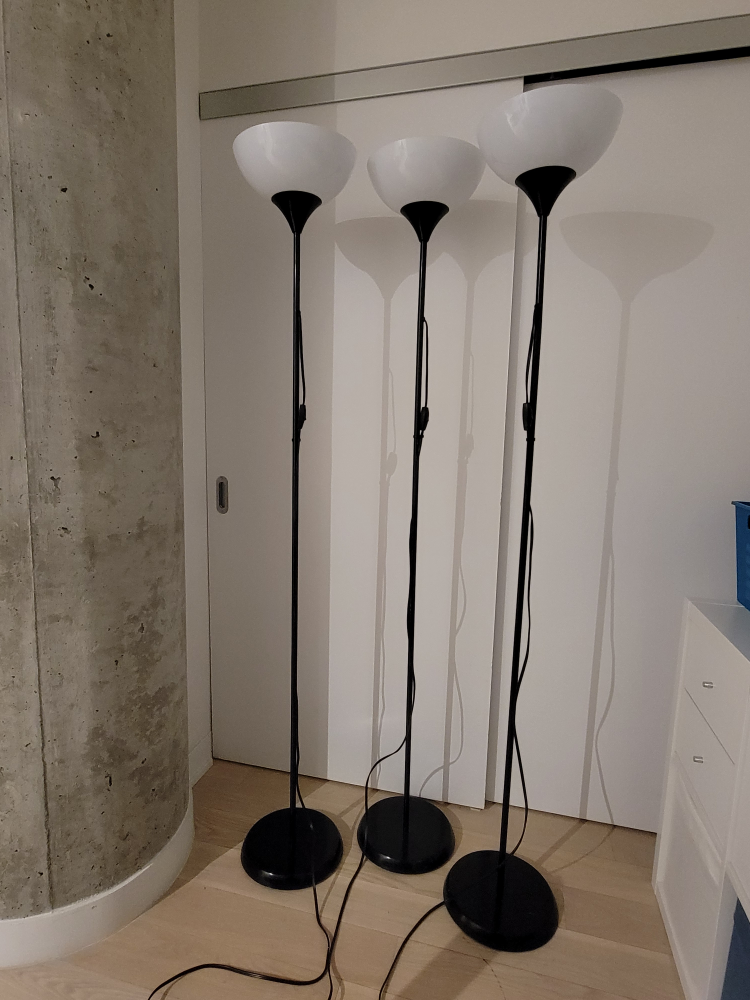 3 x Floor Lamps + SMART light bulbs (white/color) - photo 5