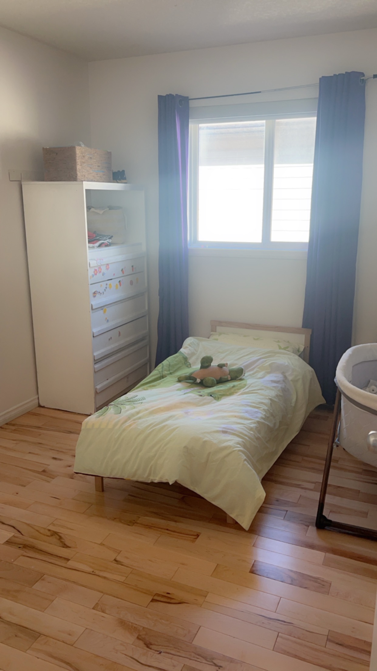 Modern house for rent in kincora NW 3 bedroom 2.5 washrooms image indicator(7)