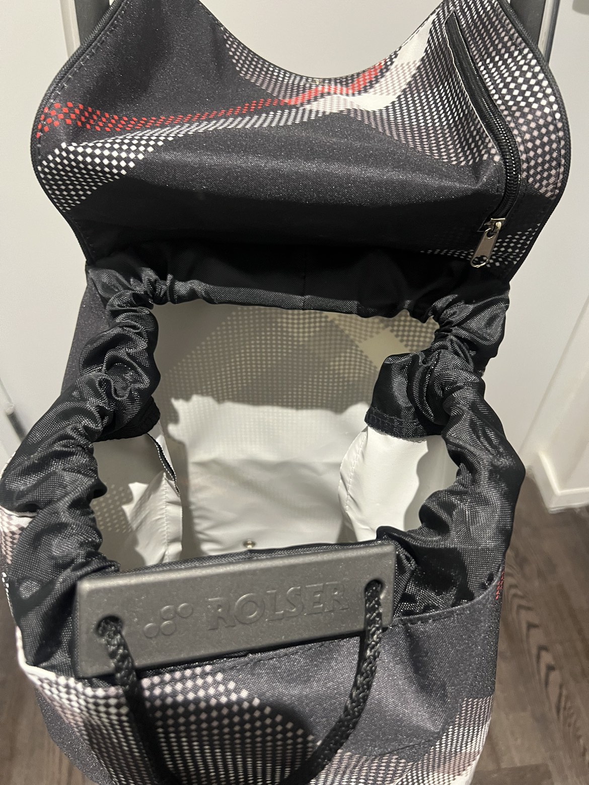 Rolser 4 Wheel Shopping Trolley image indicator(5)