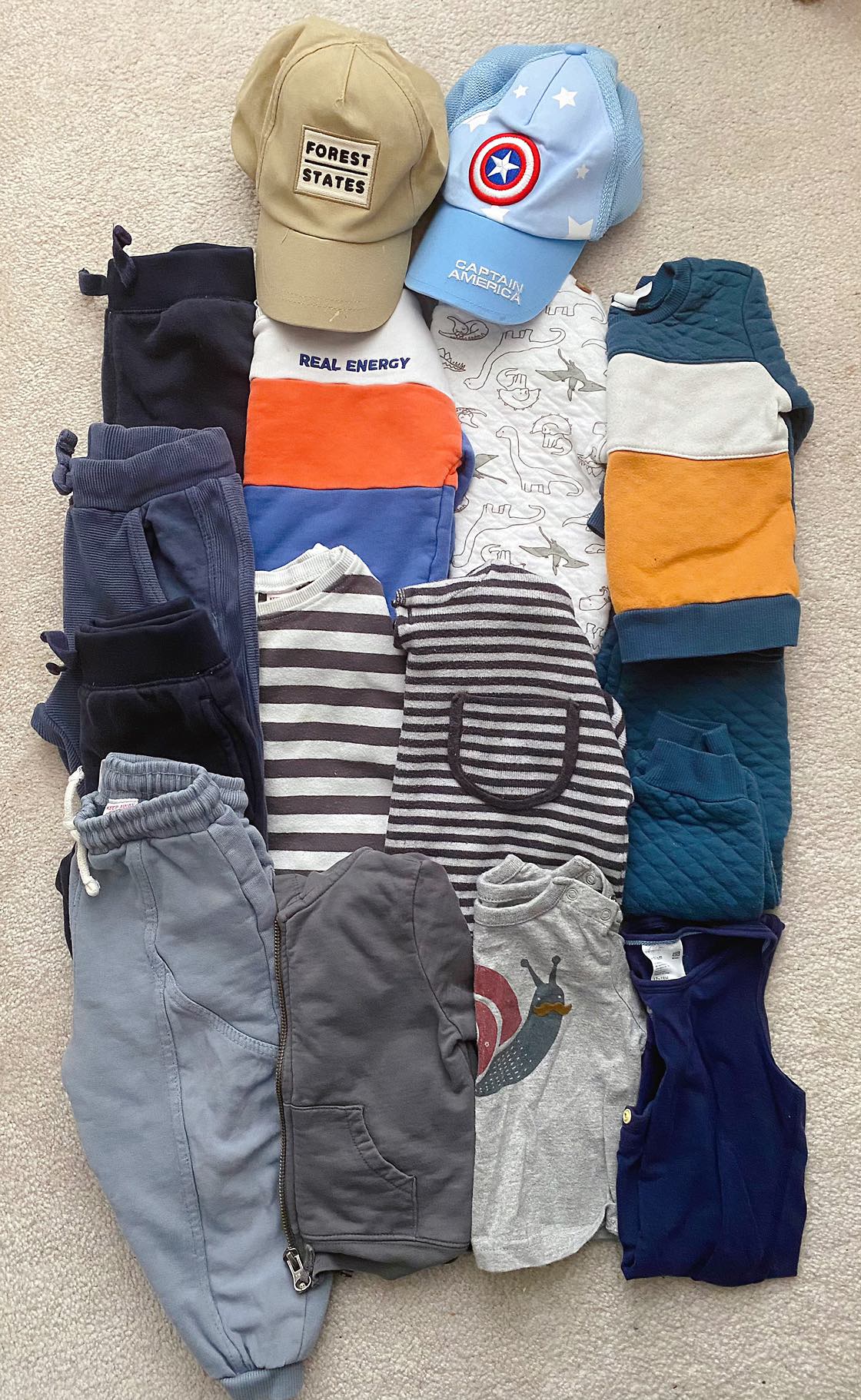 Toddler clothes bundle thumbnail