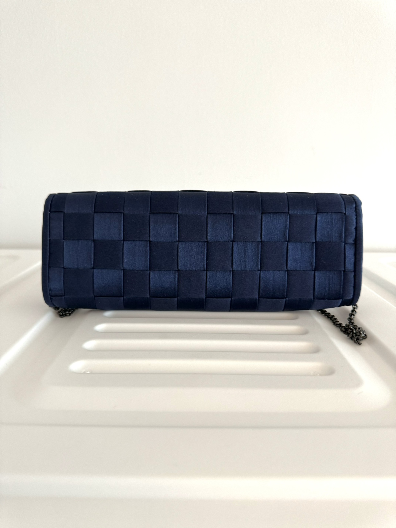 SANTI Mini Blue Silk Bag image indicator(3)