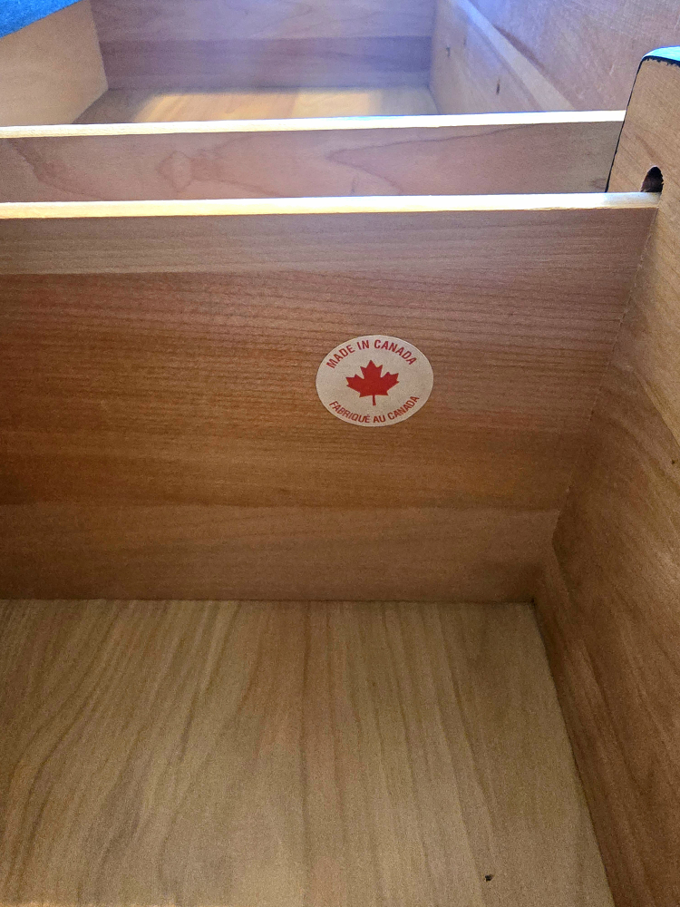 Solid-Wood Low Dresser w/ 6 Drawers, Black image indicator(2)