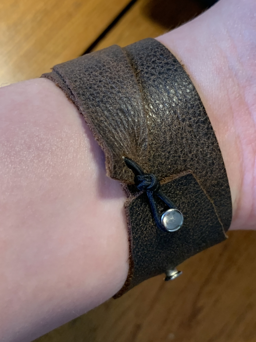 Leather bracelet with antique silk under glass image indicator(4)