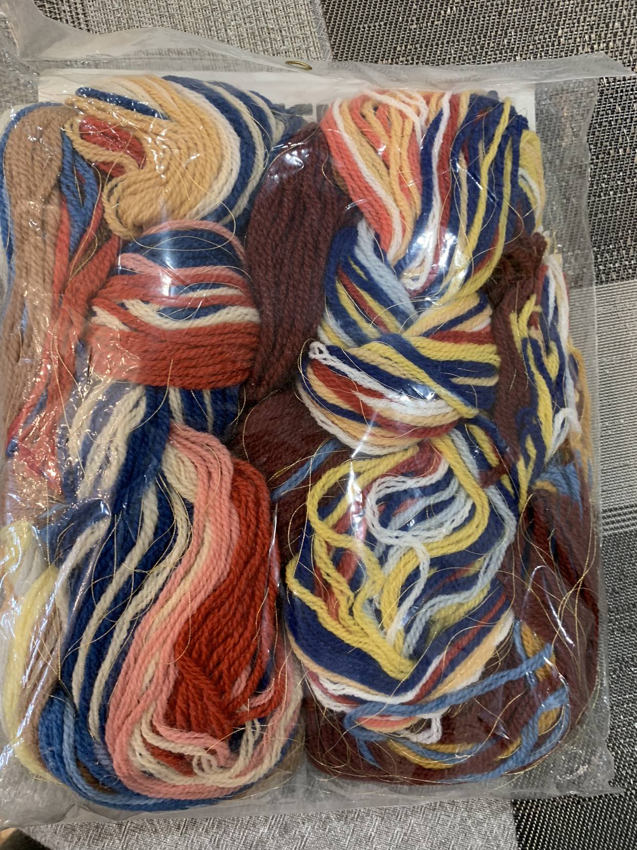 New Dimensions Stamped Needlepoint Kit “Melodic Angel” image indicator(4)