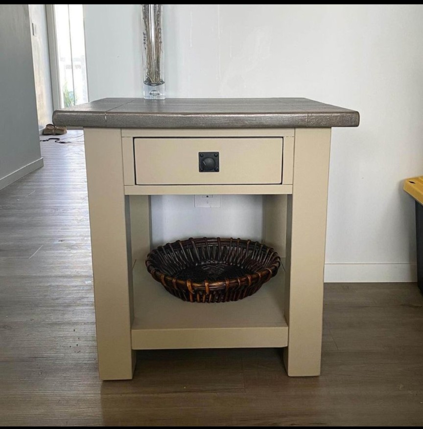 Beautiful Real Wood End Table thumbnail