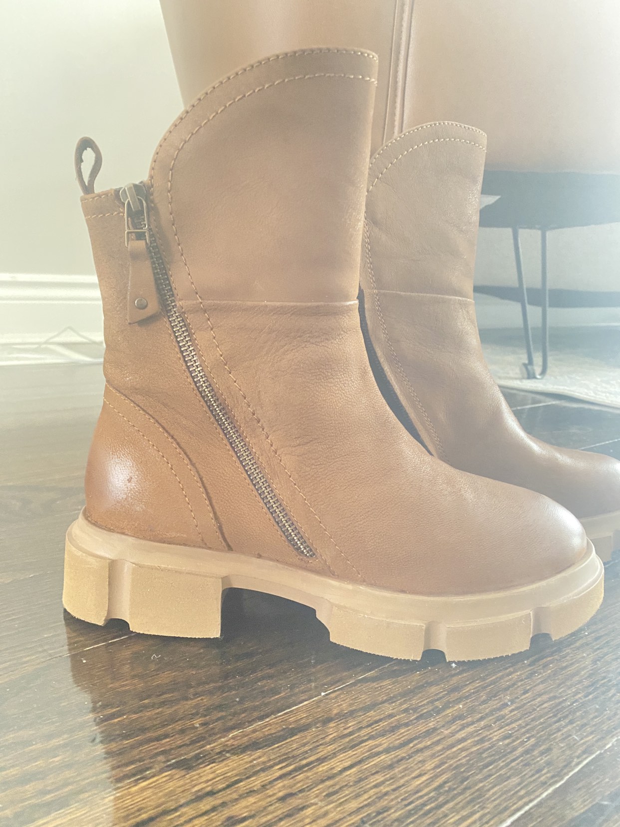 Brand new boots size 8 - photo 2