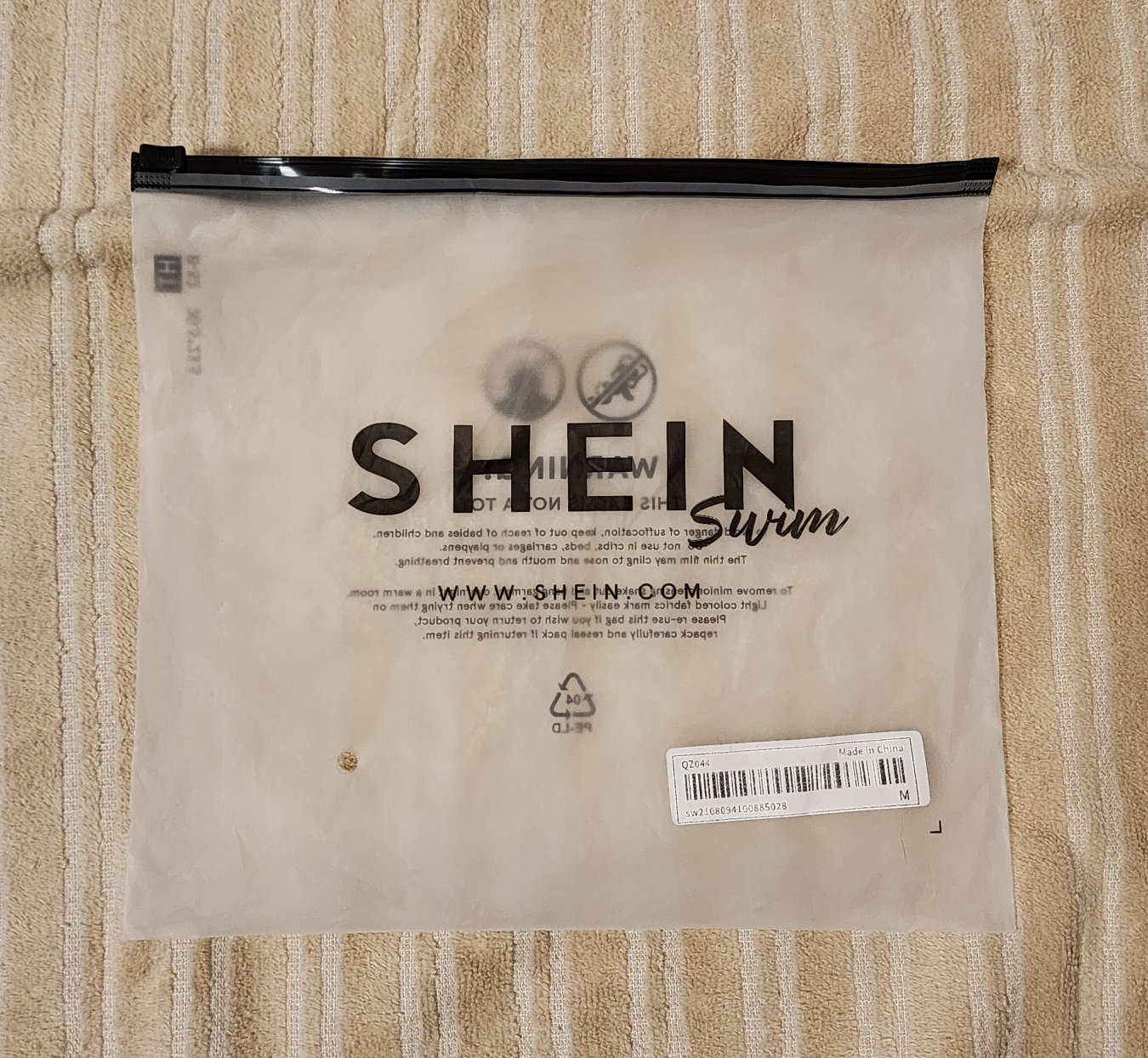 New Floral Print Bikini image indicator(4)