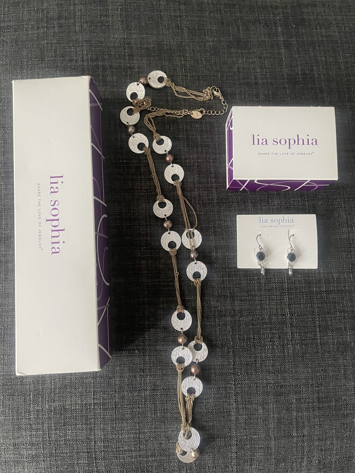New Lia Sophia necklace and earrings