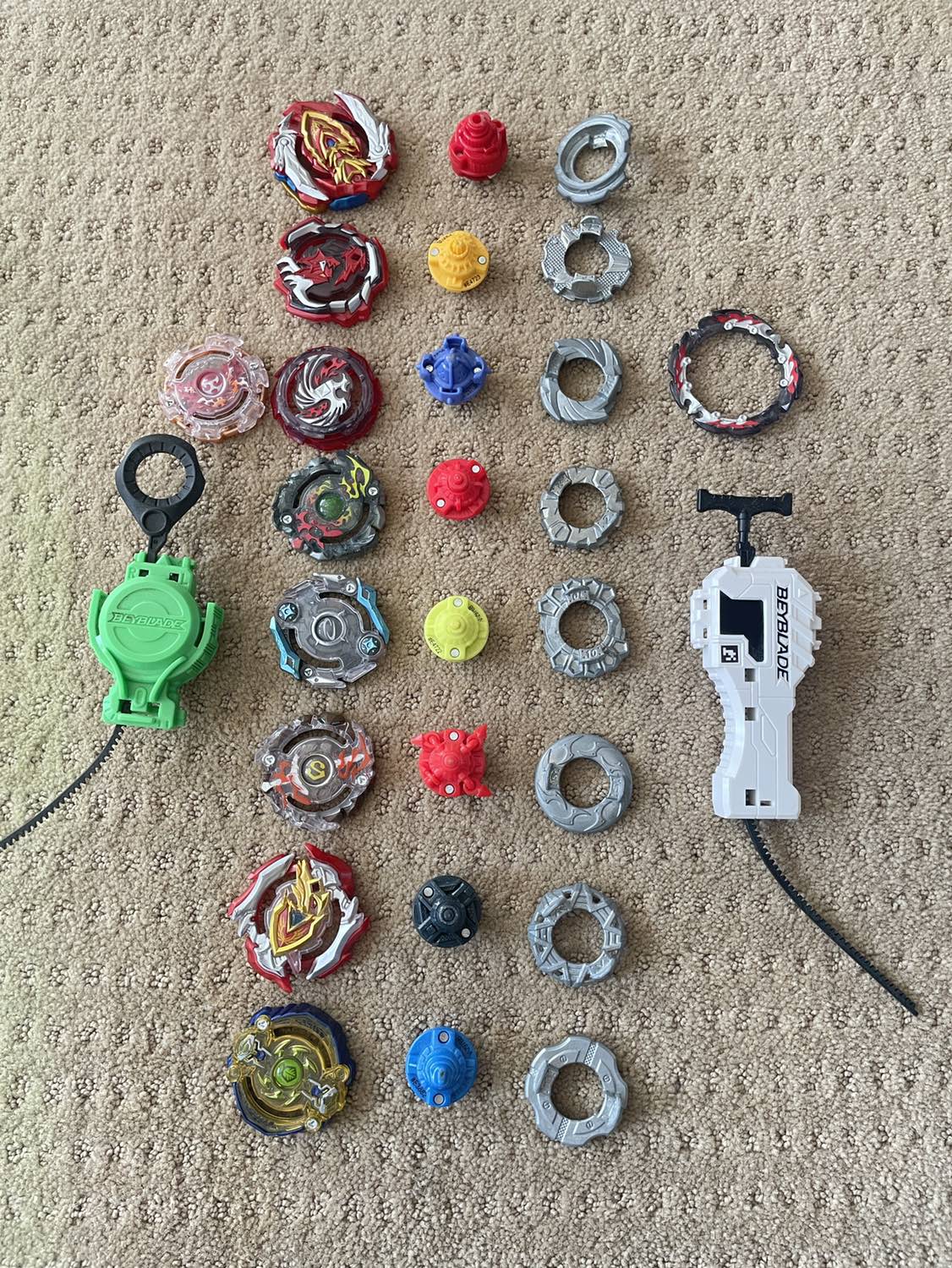 Beyblades burst booster & Arena thumbnail