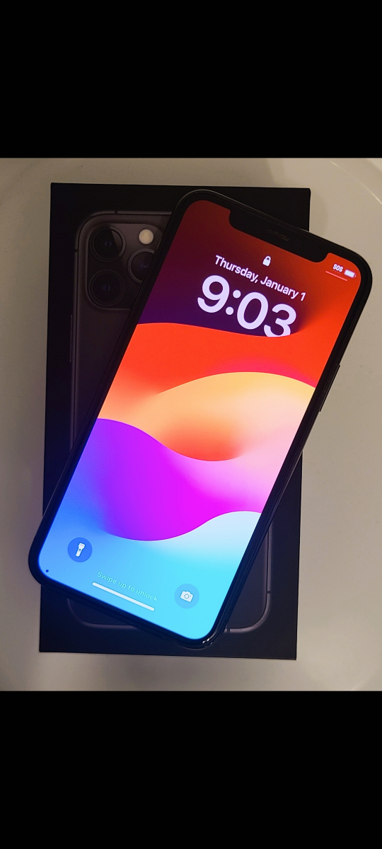 Iphone 11 Pro 256GB Unlocked! Great condition!