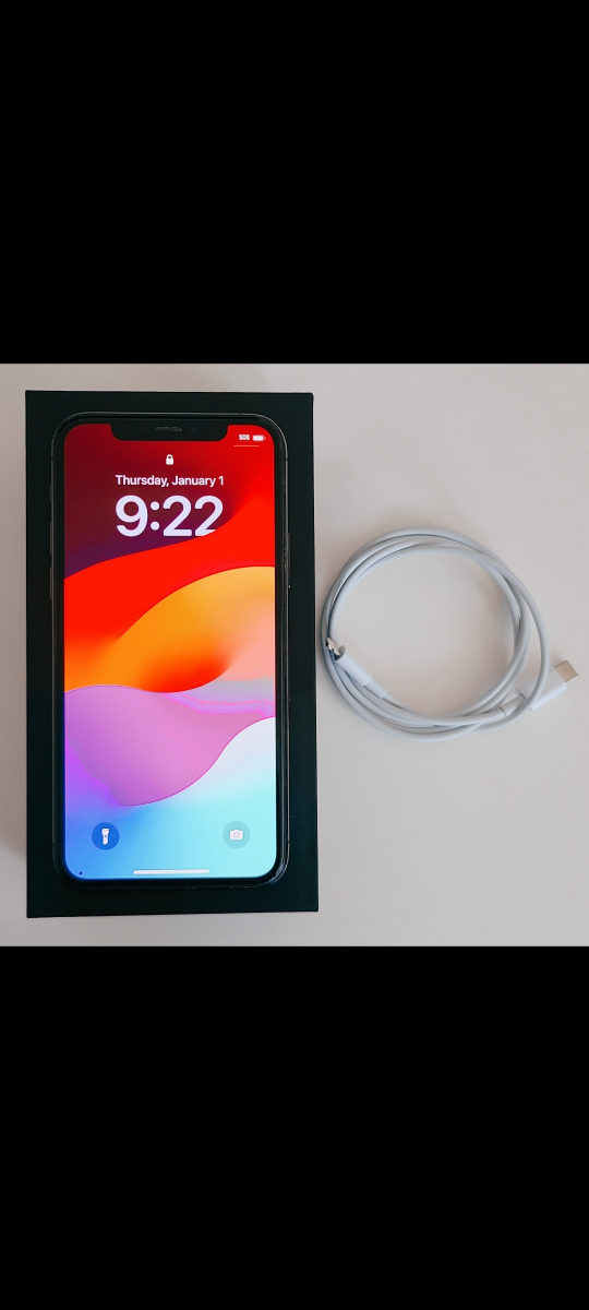 Iphone 11 Pro 256GB Unlocked! Great condition! - photo 2