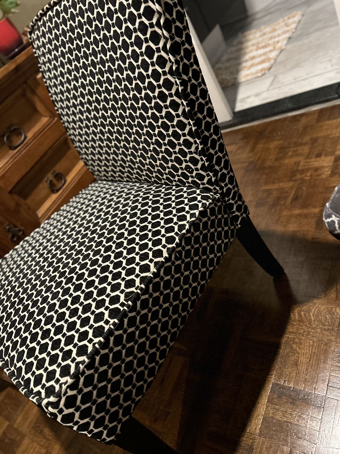 Accent chair - photo 2