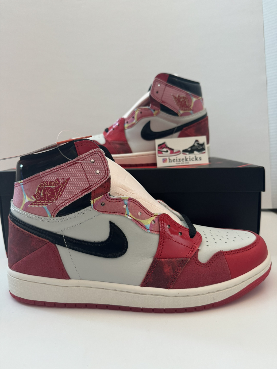 Jordan 1 High Spider-Man Spider-Verse thumbnail