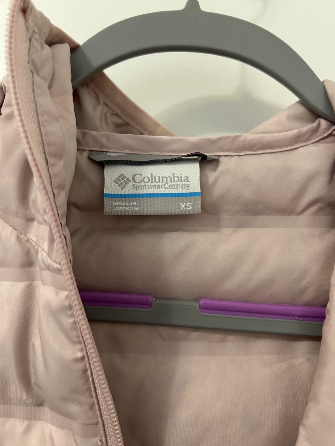 Columbia lightweight down jacket - photo 2