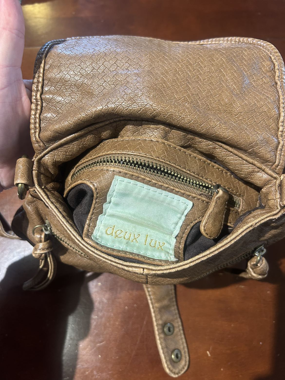 #Freecylcle Brown Leather Purse image indicator(3)