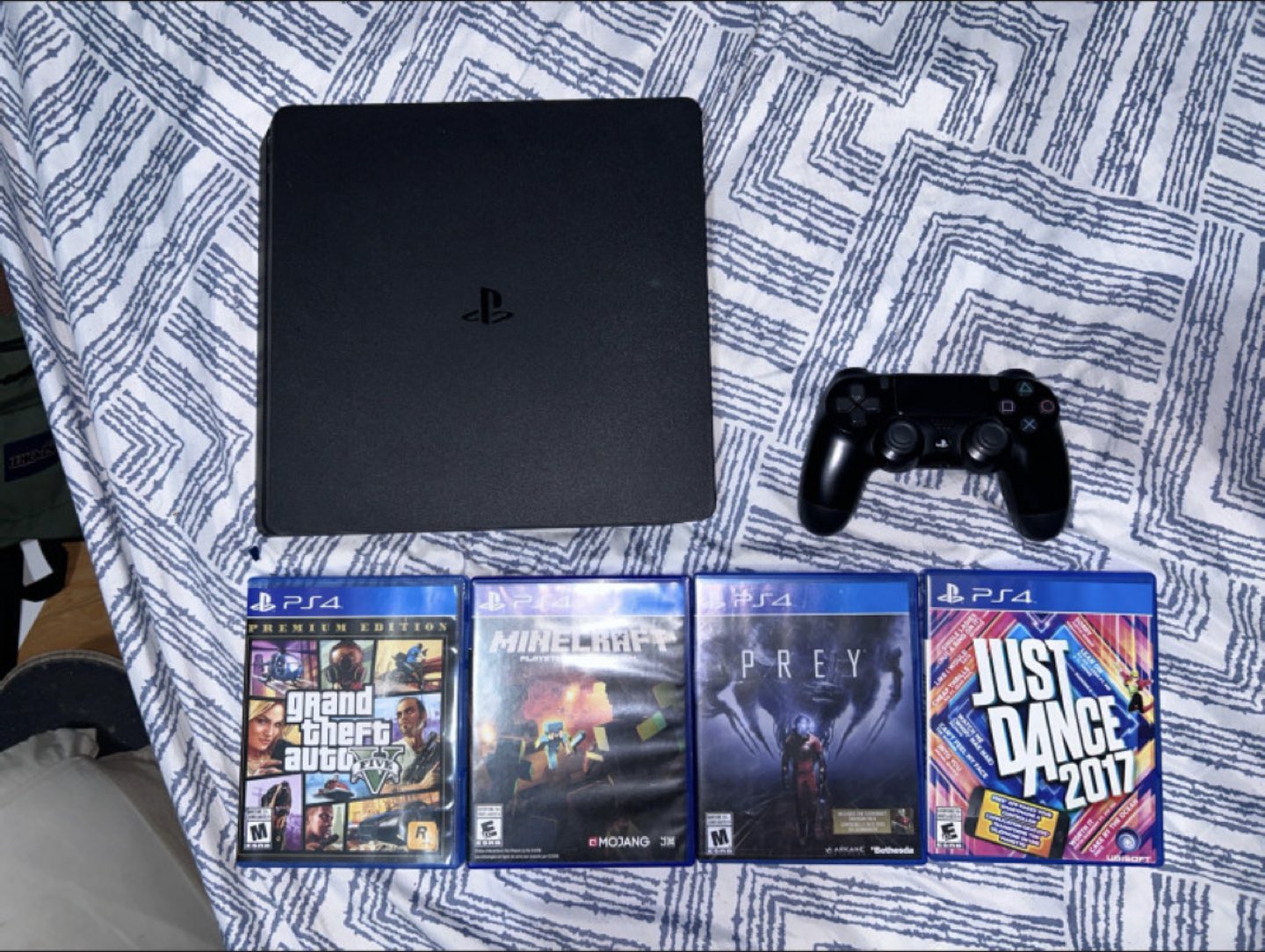 PS4 - photo 5