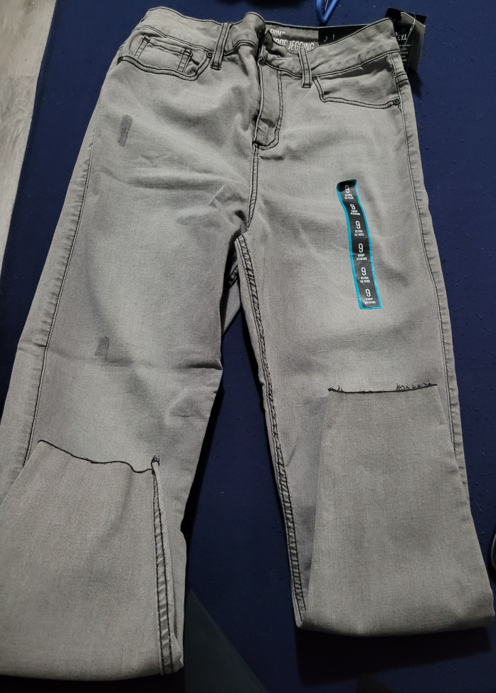 �🆕️Hot Topic Denim/Jeggins image indicator(3)