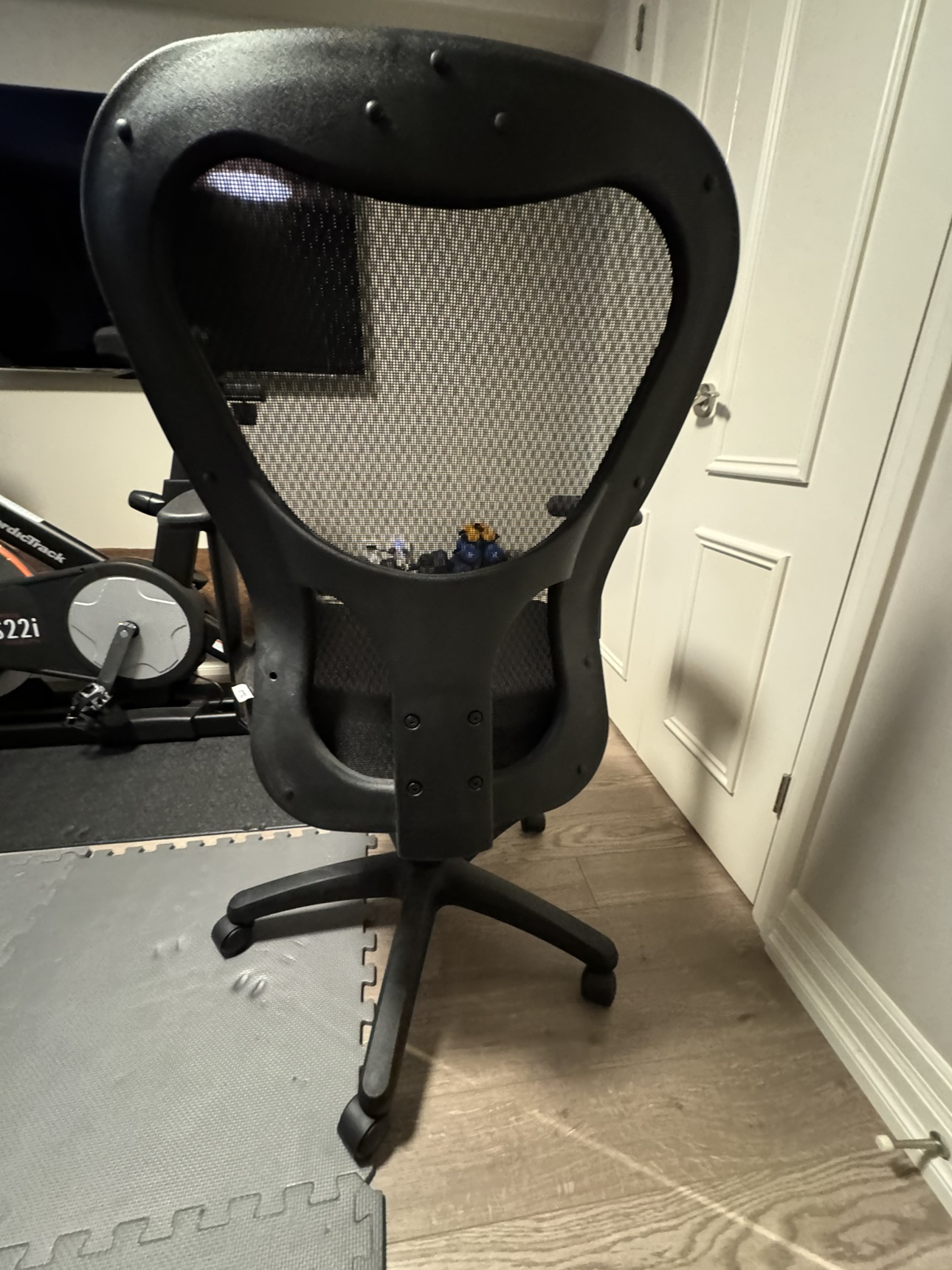 Office Chair - photo 4