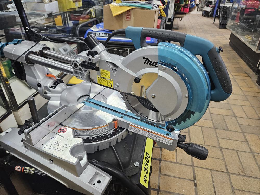 Mitre Saw
