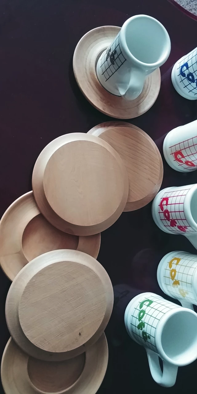Wooden Saucers with Expresso Cups image indicator(4)