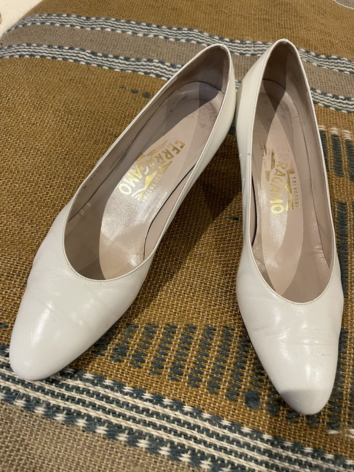 Ferragamo shoes thumbnail