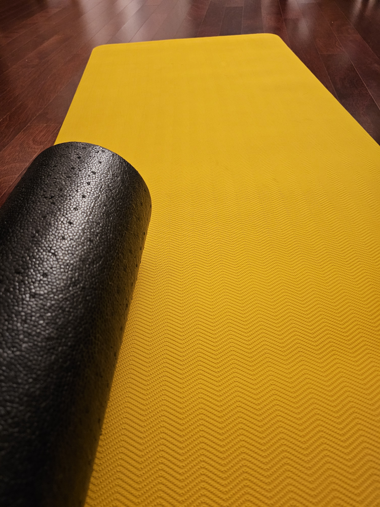 Lole yoga mat and foam roller - photo 3