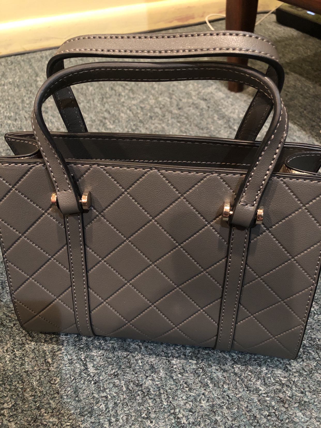 Light Gray Purse image indicator(3)