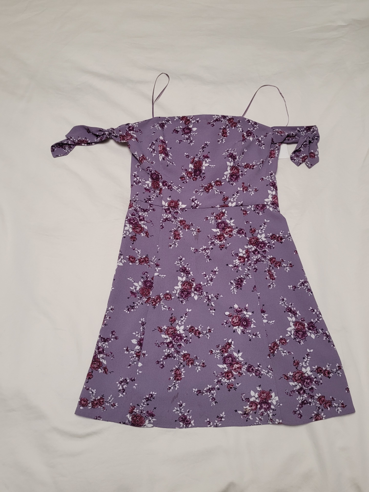 Off-shoulder Wayfe summer dress size small BNWT - photo 3