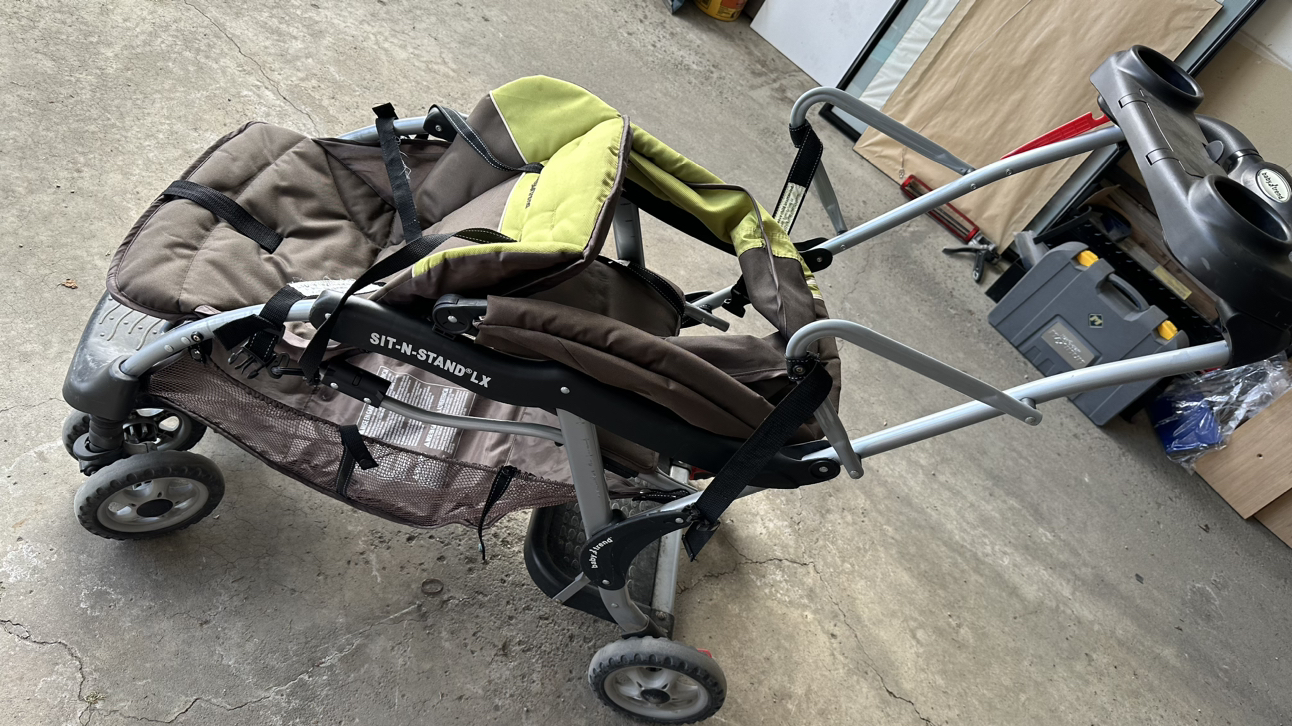 Baby Trend sit and stand stroller - photo 5