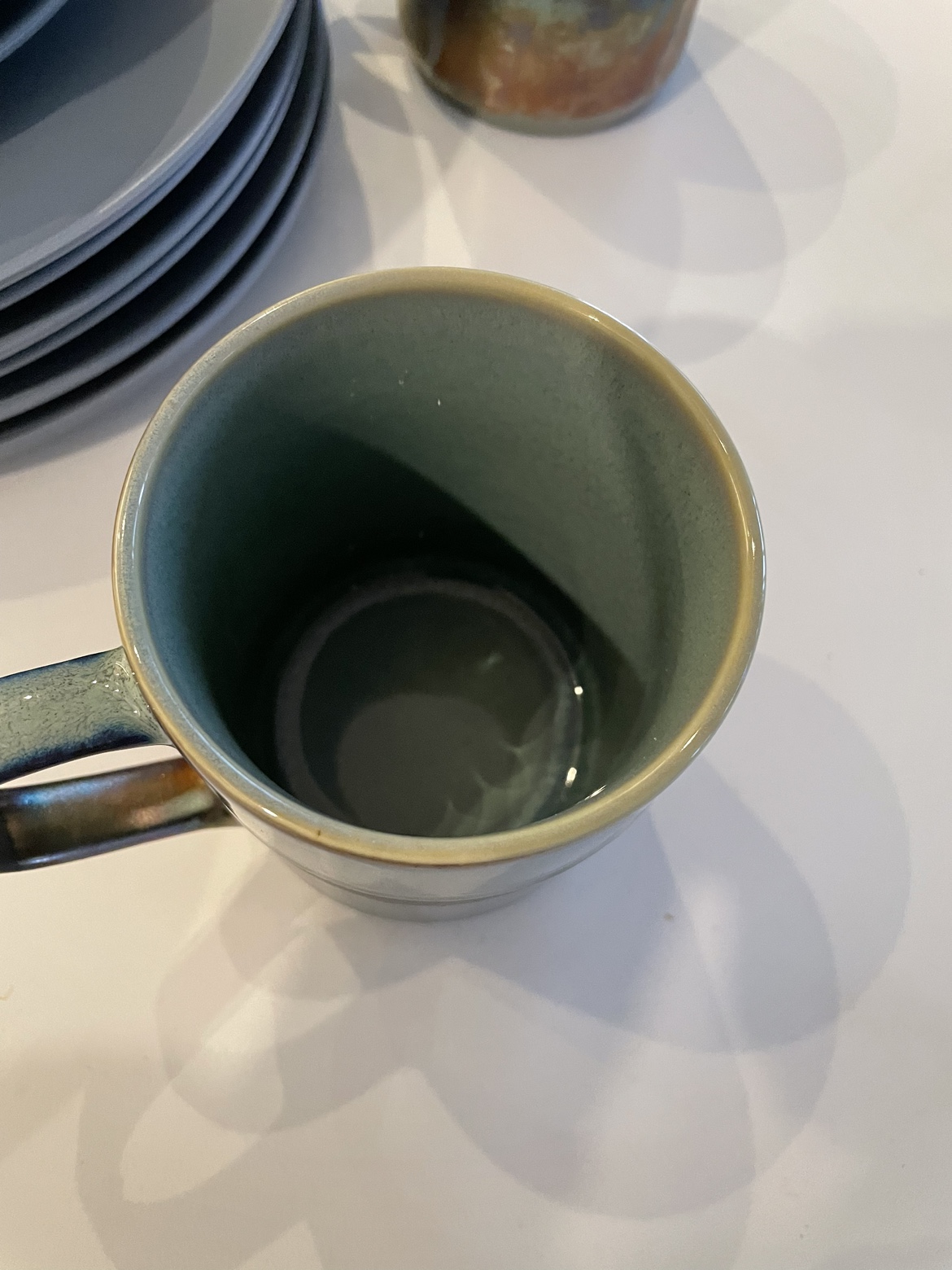 IKEA Dinnerware set (2 free cups) image indicator(6)
