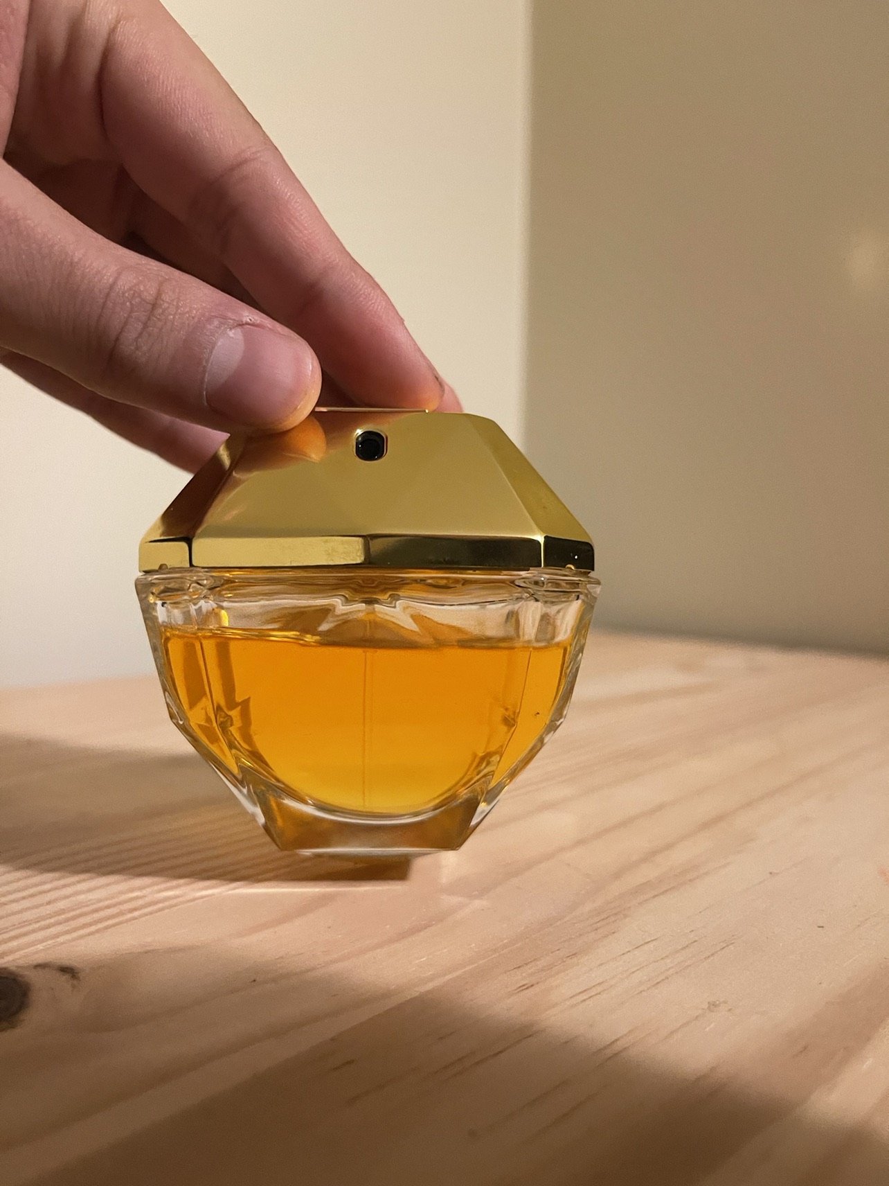 One million Royal Perfume for women - photo 4