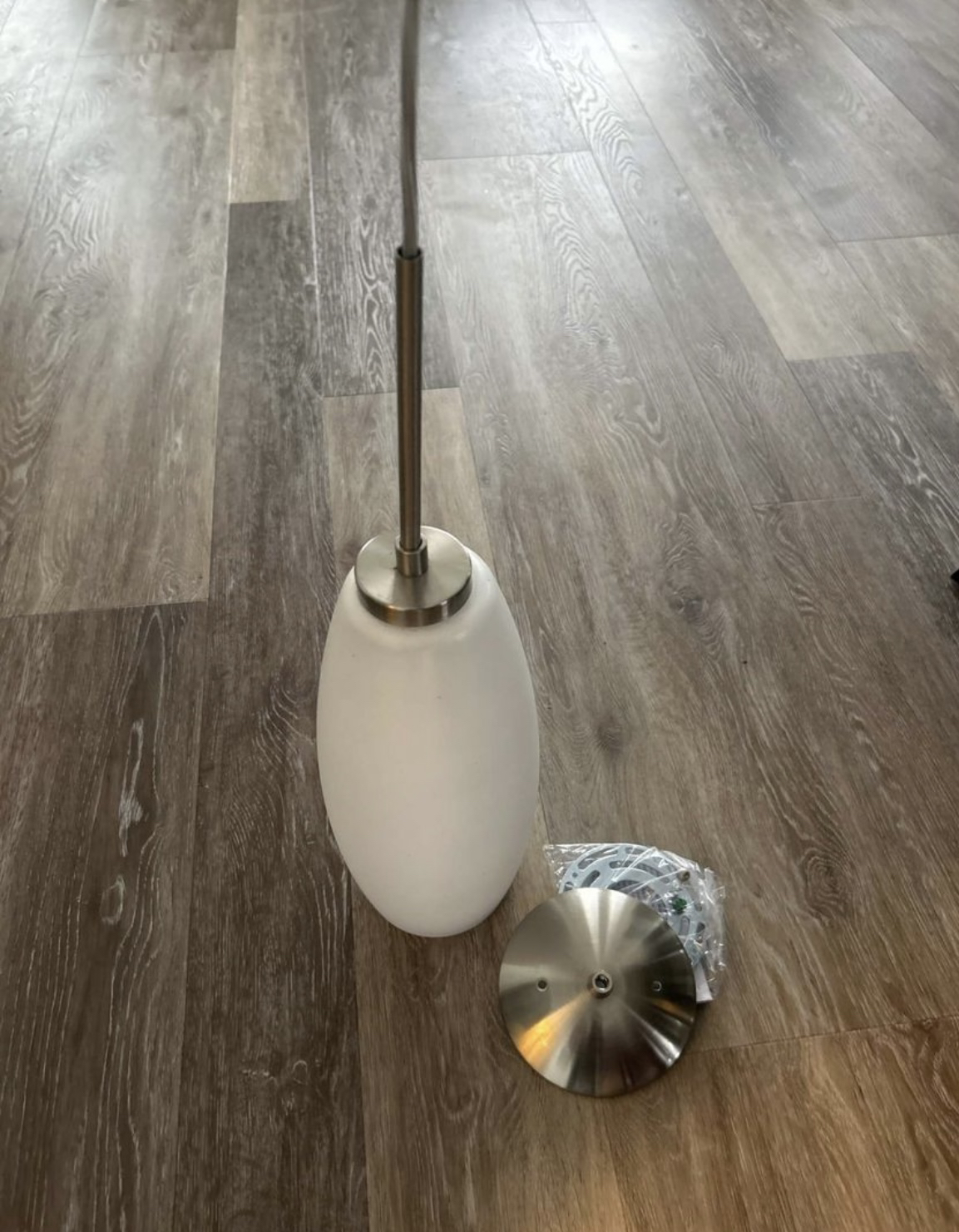 FREE Pendant Lights (2) - photo 2