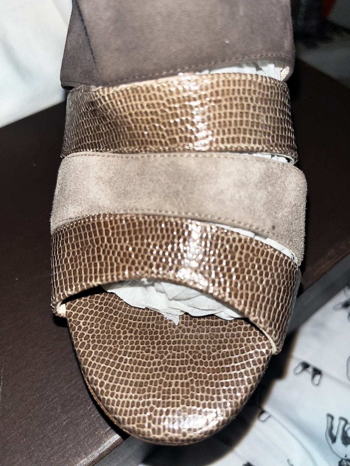 BNIB Ellie Tahari, high heel shoes image indicator(7)