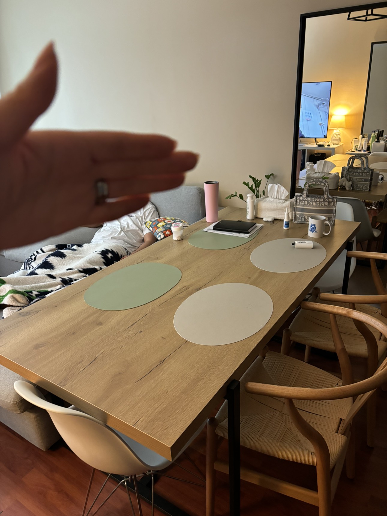 Dining table with 4 chairs $700 thumbnail
