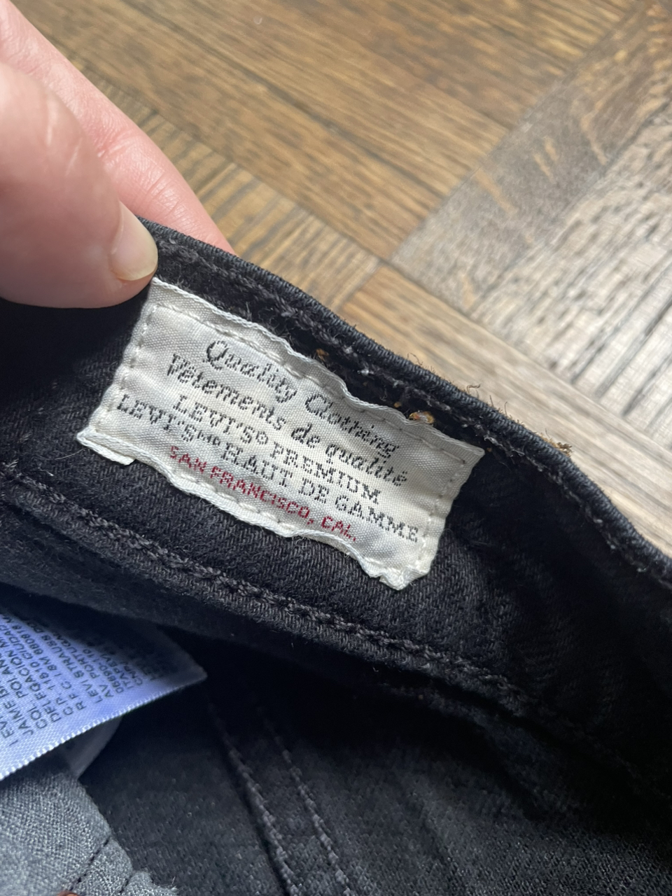 Black Levi’s jeans - photo 2