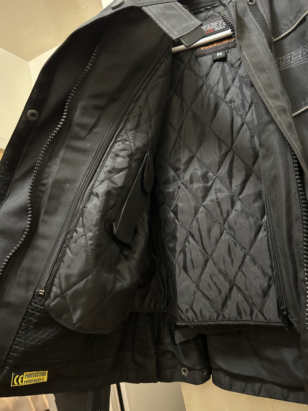 Ladies motorcycle jacket image indicator(4)