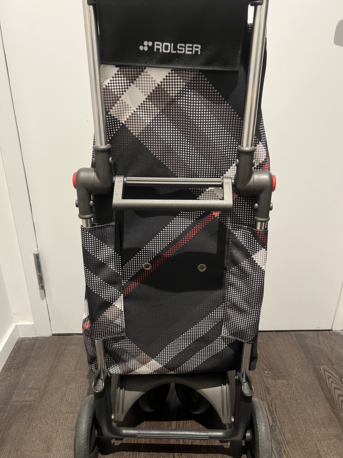 Rolser 4 Wheel Shopping Trolley image indicator(4)