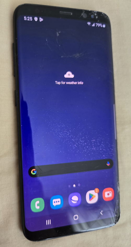 Samsung Galaxy S8 - unlocked thumbnail