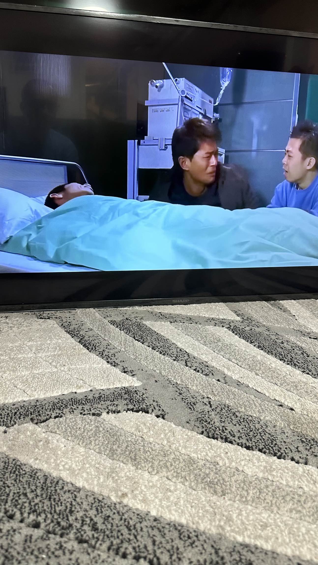 Sharp 50” smart tv Roku - photo 4