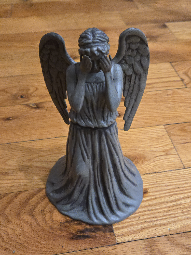 #freecycle Doctor Who Weeping angel