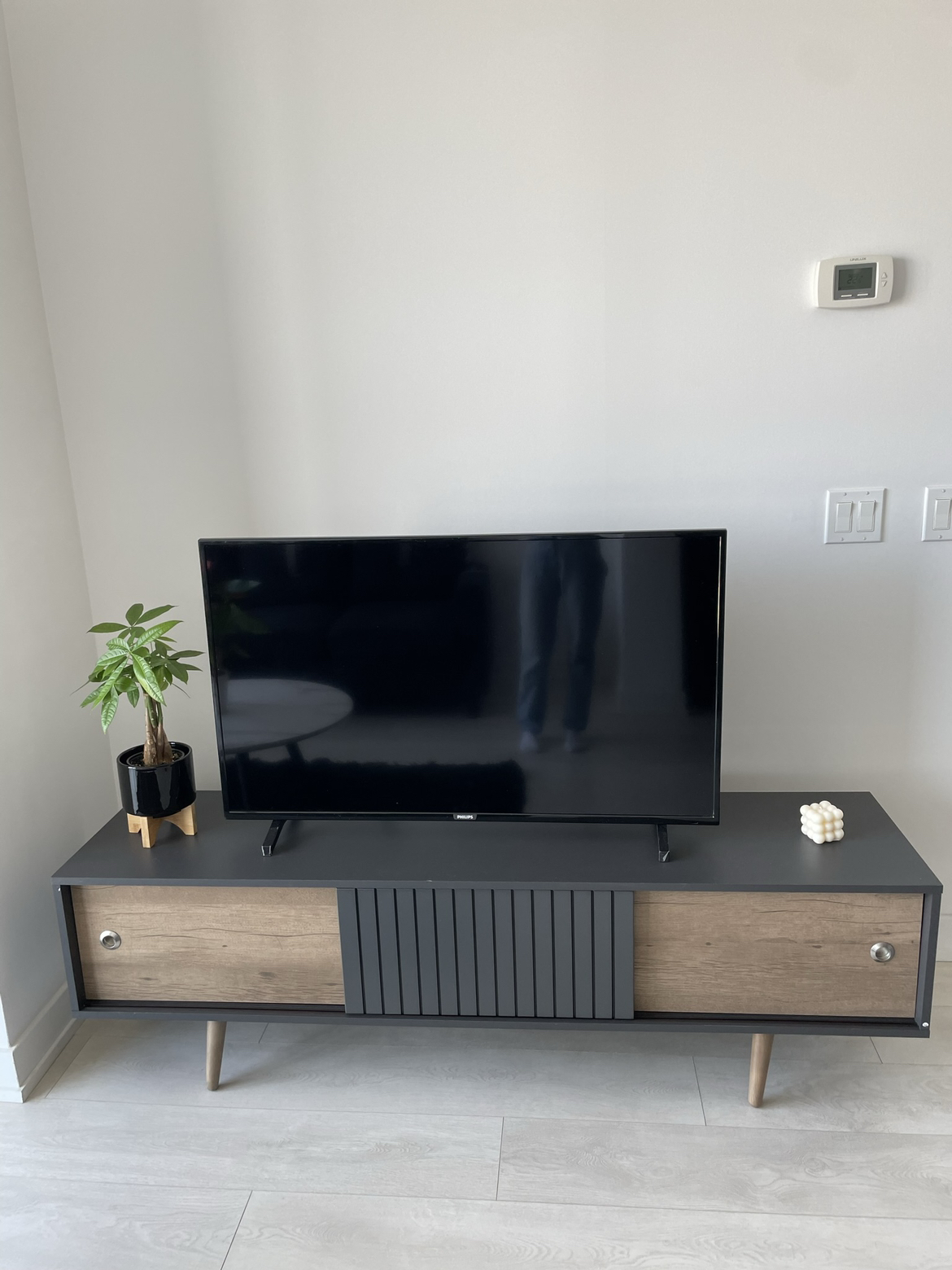 Brand new TV Stand for Sale