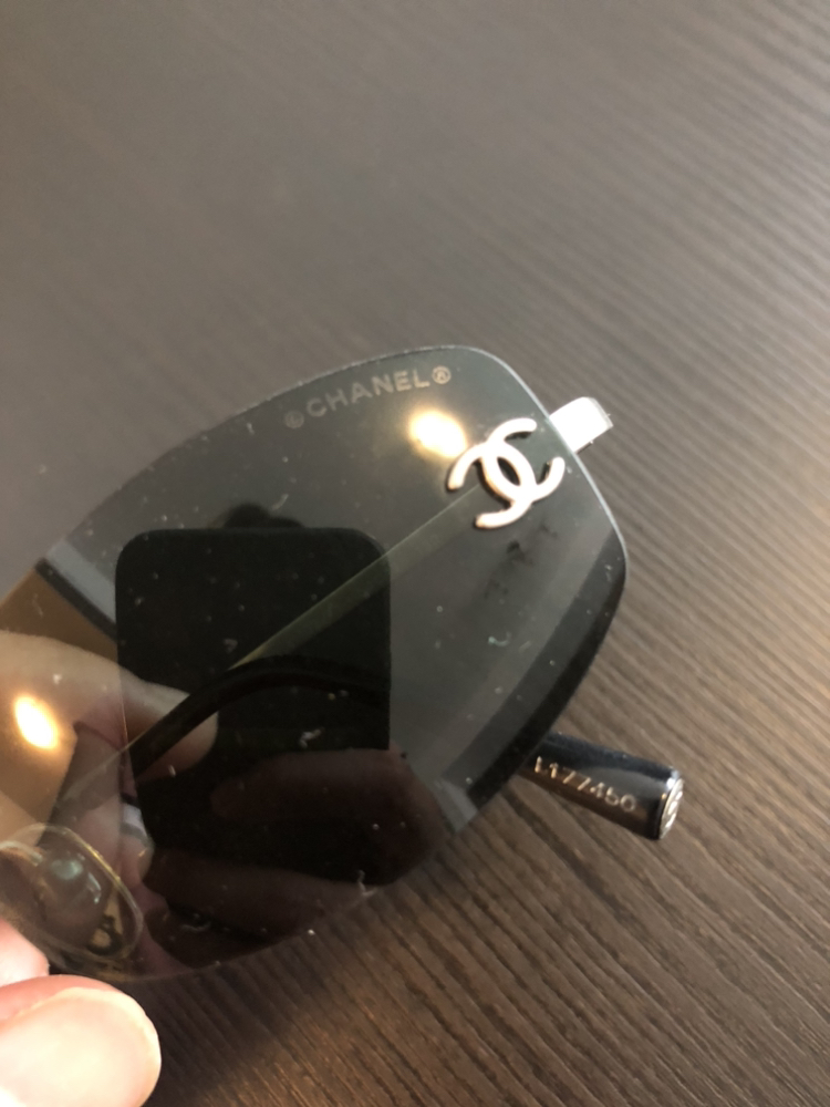 Vintage Chanel Sunglasses image indicator(2)