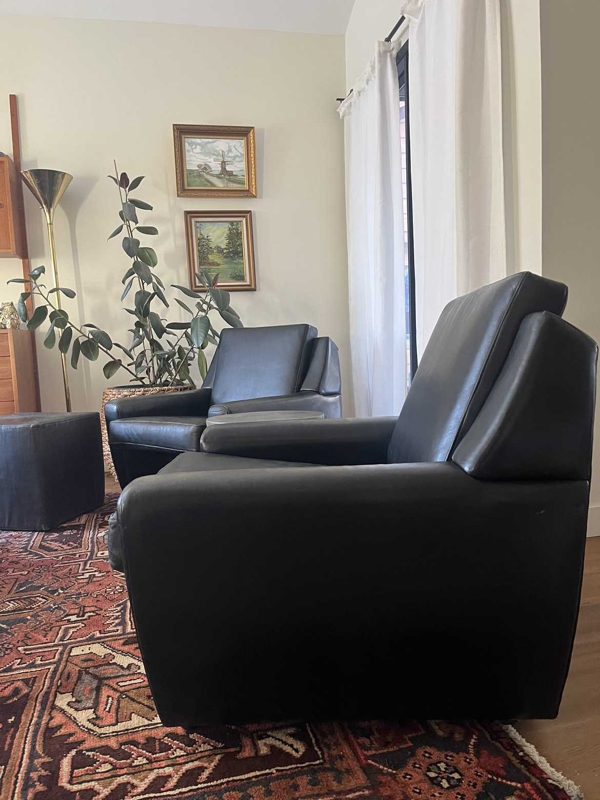 1970s High End German Made Mid Century Chairs with Ottomans - photo 4
