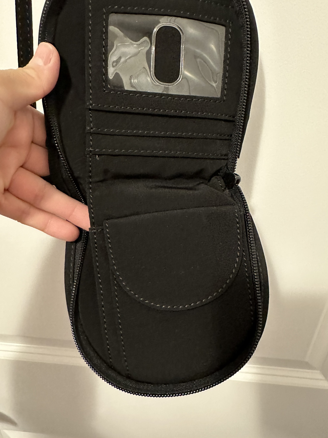 Vera Bradley Black mini purse image indicator(3)